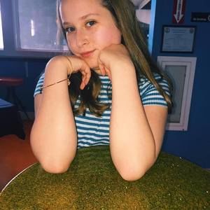 Meet your Posher, Natalie